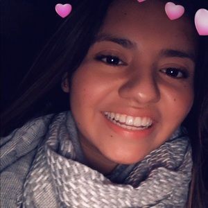 Meet your Posher, Brisa